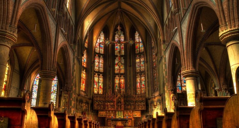 Experience between the secular and the divine