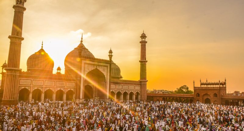 What Past Attacks on Mormons and Catholics Teach Us About the Threat to Muslims
